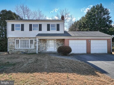 26508 Aiken Dr, Clarksburg, MD 20871 - photo 2