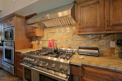 Kitchen Stove 4