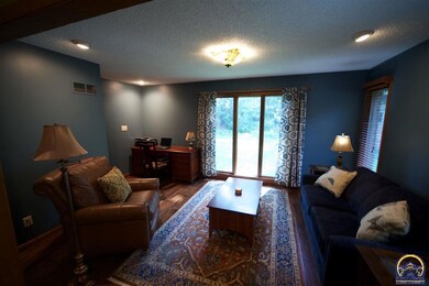 2610 SW Randolph Ct, Topeka, KS 66611 - photo 6