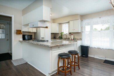 Bellevue_Rd_9645_BattleCreek_49014-4