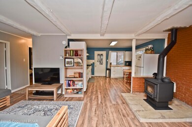 2 Living Room (4)