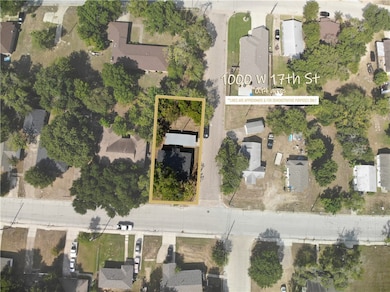 1000 W 17th St, Bryan, TX 77803 - photo 4