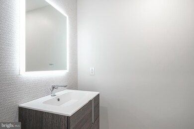 2002 Renaissance Walk unit 2, Philadelphia, PA 19145 - photo 7