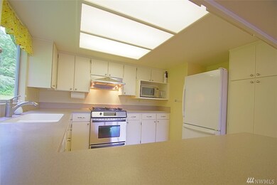 31020 SE 384th St, Enumclaw, WA 98022 - photo 6