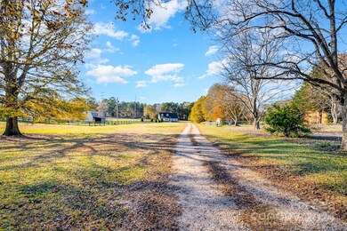 473 Griggs Rd, Clover, SC 29710 - photo 5