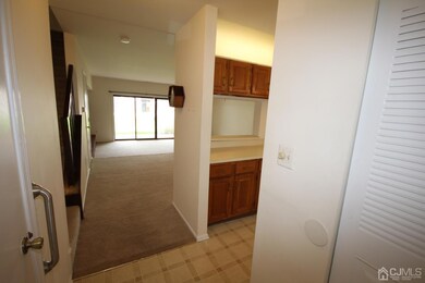 217 Hampshire Ct unit 2217, Piscataway, NJ 08854 - photo 3