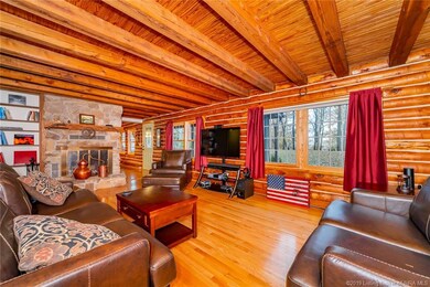 4758 S Skyline Dr, Floyds Knobs, IN 47119 - photo 3