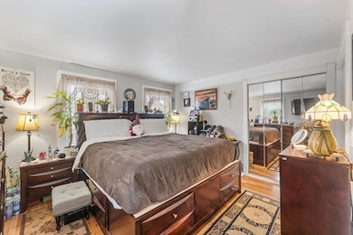 22 Benton St, Middleboro, MA 02346 - photo 5