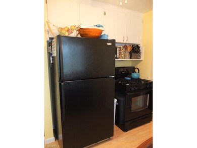 Another view of the kitchen.