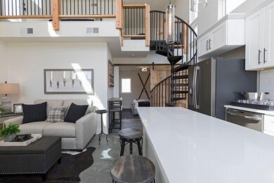 open living/model unit