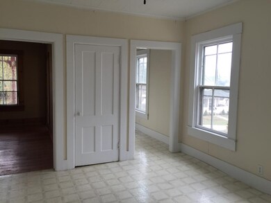 17 Cramton Ave, Rutland, VT 05701 - photo 4