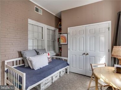 813 5th St NE unit 3, Washington, DC 20002 - photo 2