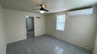 4023 Lincoln Ave unit 3, El Paso, TX 79930 - photo 3