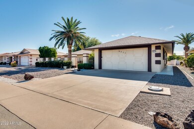 9711 W Lindgren Ave, Sun City, AZ 85373 - photo 3