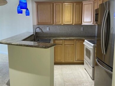 630 The Village unit 214, Redondo Beach, CA 90277 - photo 3