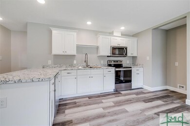 305 E 4th St, Springfield, GA 31329 - photo 7