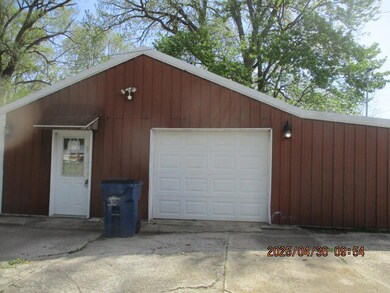417 W Sell St, Brook, IN 47922 - photo 2