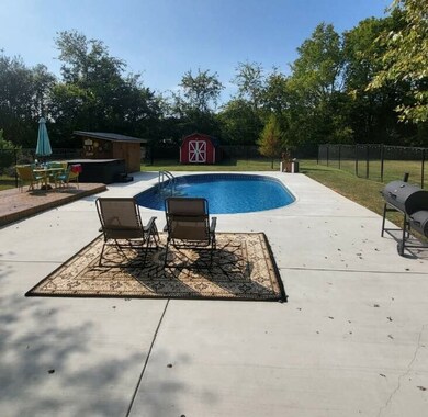 131 Cessna Ln, Shelbyville, TN 37160 - photo 7