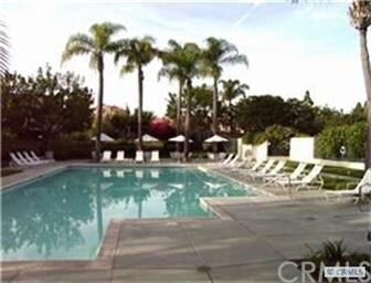 Beautiful community large pool, spa, restrooms and
