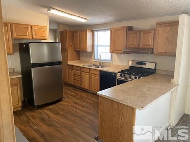 8a Grosh Ave, Dayton, NV 89403 - photo 3