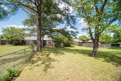 816 W Travis St unit 10R, Fredericksburg, TX 78624 - photo 7