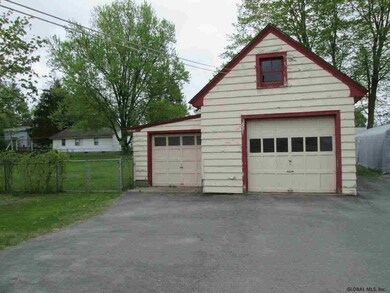 11 Lexington Ave, Glens Falls, NY 12801 - photo 5