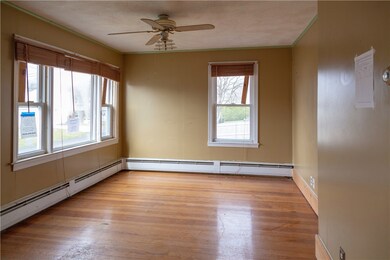 18 Calumet Ave, Johnston, RI 02919 - photo 4