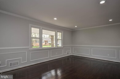 10010 Worrell Ave, Glenn Dale, MD 20769 - photo 4