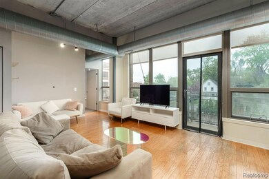 stylish open floorplan and hardwood floors