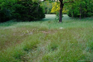 Entering south pasture