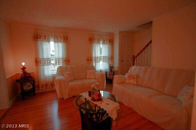 2601 Farmington Dr, Alexandria, VA 22303 - photo 5