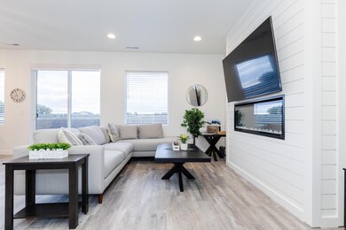 570 N Bourdons River St unit 53, Garden City, UT 84028 - photo 2