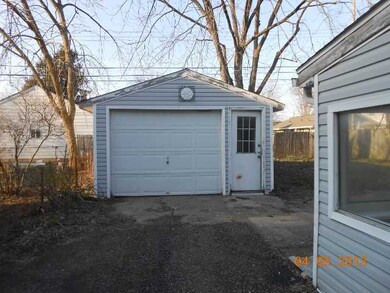 4026 Virginia Cir E, Columbus, OH 43213 - photo 3