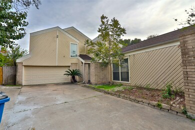 6023 Ogden Forest Dr, Houston, TX 77088 - photo 2