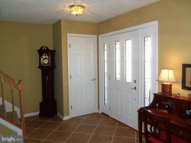 9044 Naygall Rd, Parkville, MD 21234 - photo 3