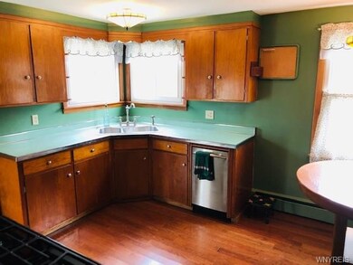 310 Drake Dr, North Tonawanda, NY 14120 - photo 7