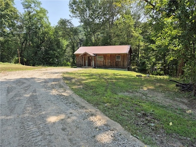 7 Mcgovern Blvd, Crescent, PA 15046 - photo 2