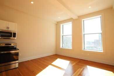 38 Exchange St unit 203, Lynn, MA 01901 - photo 3