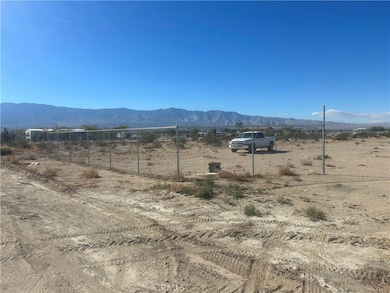 11482 Locust Rd, Lucerne Valley, CA 92356 - photo 7