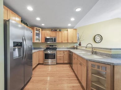 23-web-or-mls-P7100551