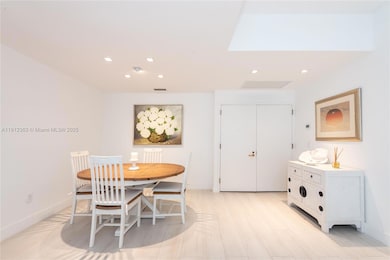 Mirage unit 11C, Surfside, FL 33154 - photo 5