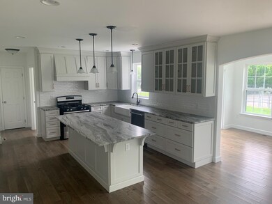 139 N Kemp Rd, Kutztown, PA 19530 - photo 6