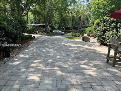 105 Arrow Rd, Hilton Head Island, SC 29928 - photo 6