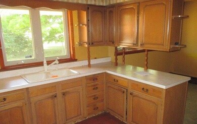 5117 Carolina St, Gary, IN 46409 - photo 3