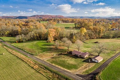 4610 Will Thompson Rd, Walling, TN 38587 - photo 2