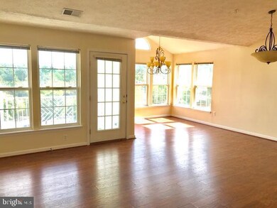 2408 Autumn Harvest Ct unit 301, Odenton, MD 21113 - photo 2