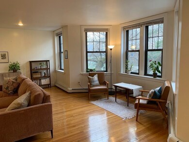 4 Fuller St unit 5, Brookline, MA 02446 - photo 5