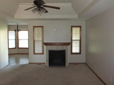 625 N Spout Spring St, Nixa, MO 65714 - photo 2