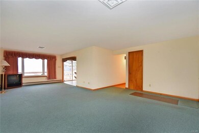 2215 County Line Rd, East Greenville, PA 18041 - photo 6