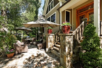 330 W Bleeker St unit 2, Aspen, CO 81611 - photo 2